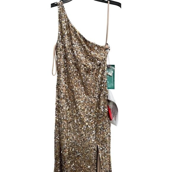 Mac Duggal Beige Sequin One Shoulder Gown With Slit - Size 4 - NWT - Picture 5 of 6